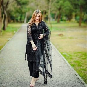 Very Elegant Designer dress Pakistani full body embroidered salwar Kameez Suit